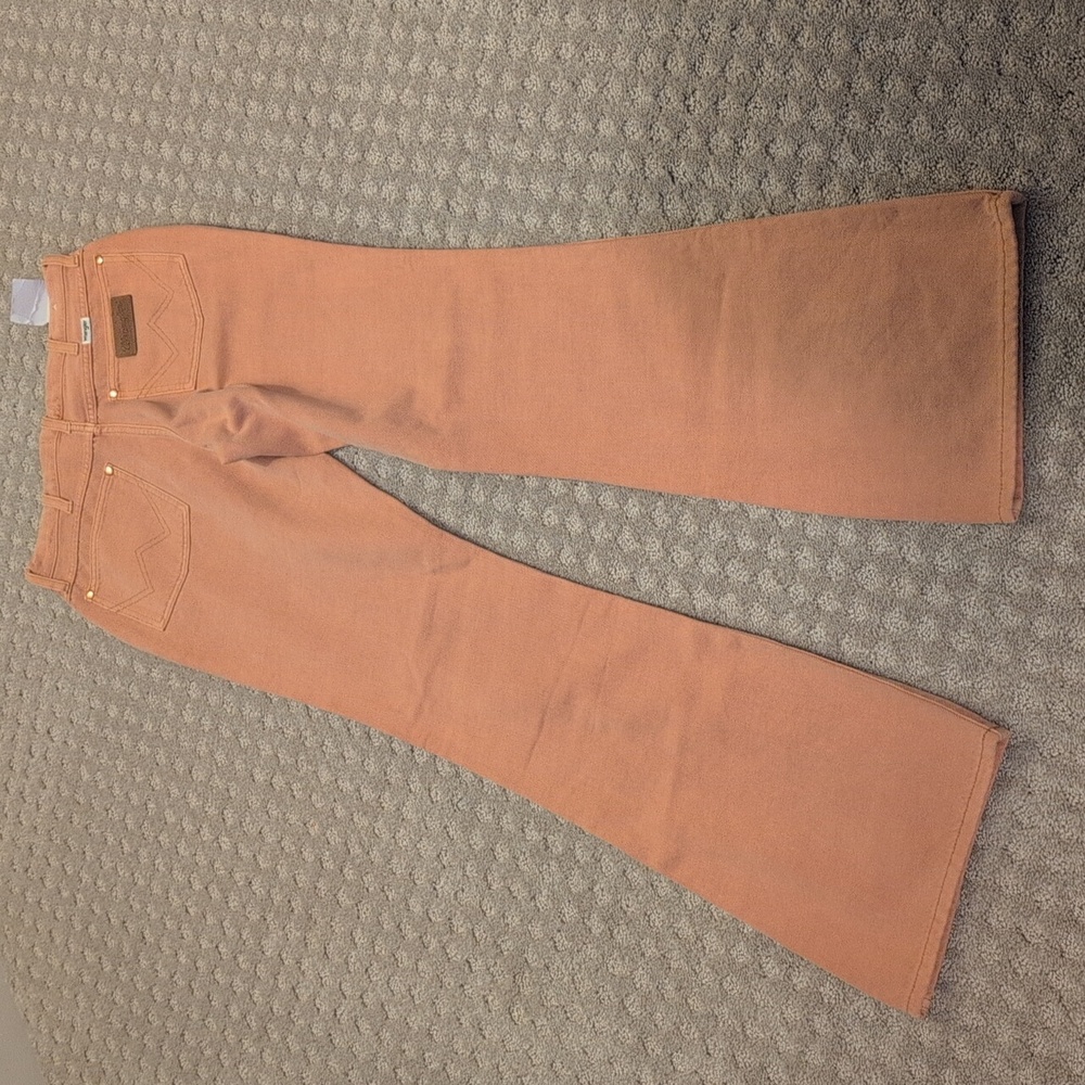 Wrangler Westward High Rise Bootcut - Picture 12 of 13